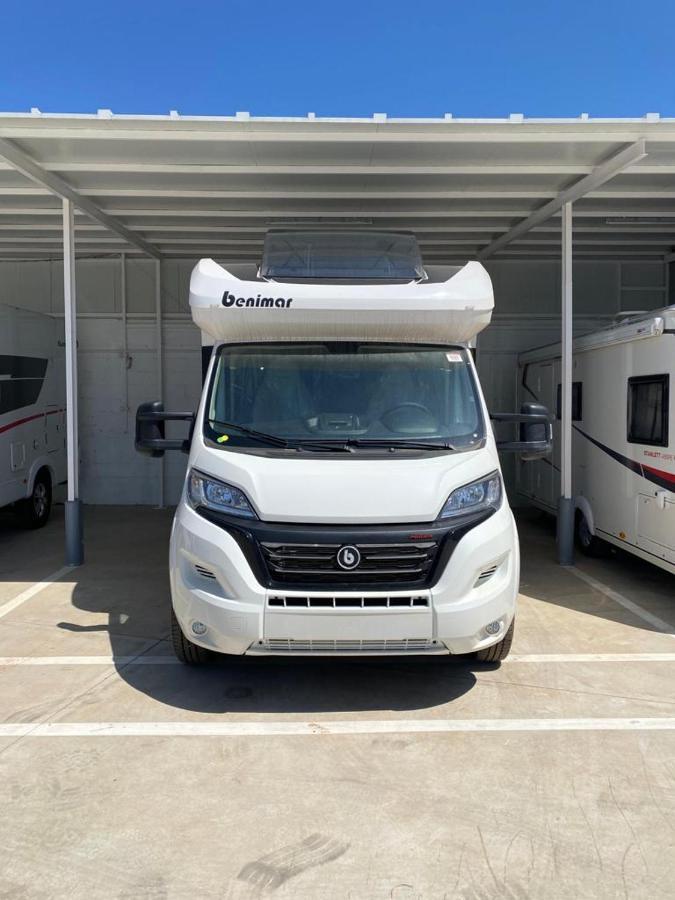 Magnífica autocaravana con barbacoa Granada Exterior foto